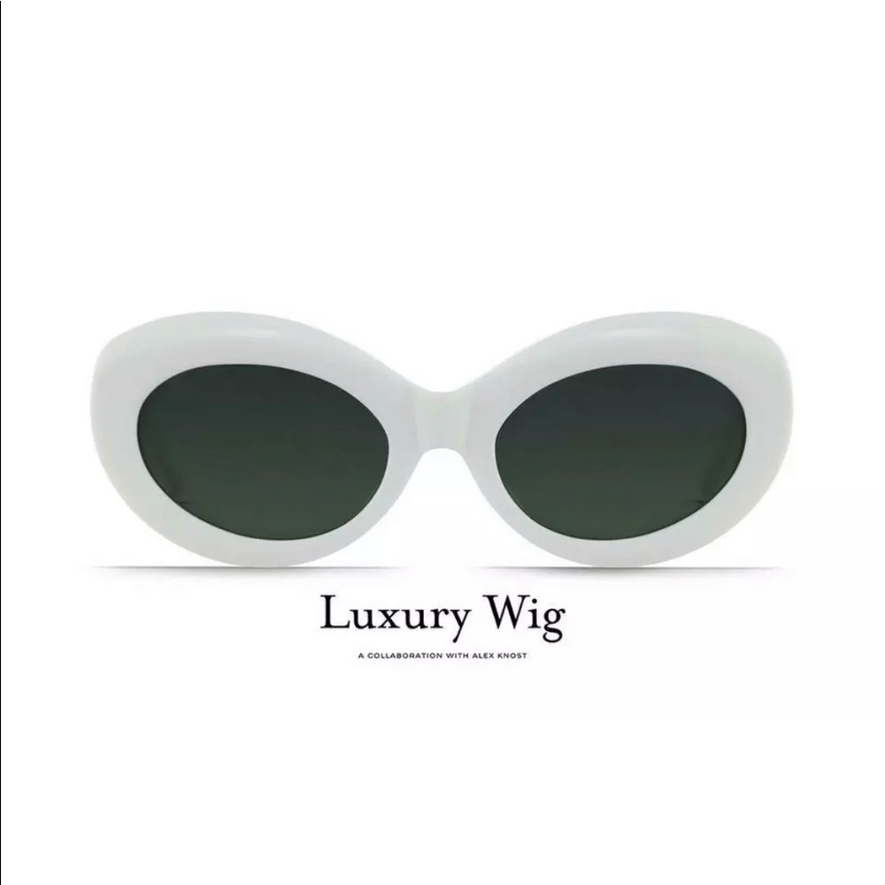 Raen Luxury Wig Ashtray sunglasses